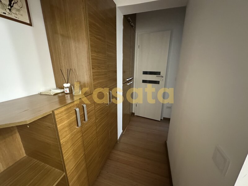 Valea Oltului, apartament 3 camere, decomandat, renovat,