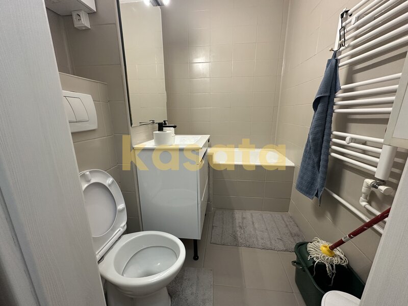 Valea Oltului, apartament 3 camere, decomandat, renovat,